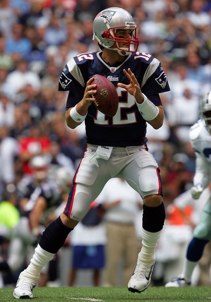 Tom+Brady+New+England+Patriots+v+Dallas+Cowboys+Qh-c0_LUUlLl