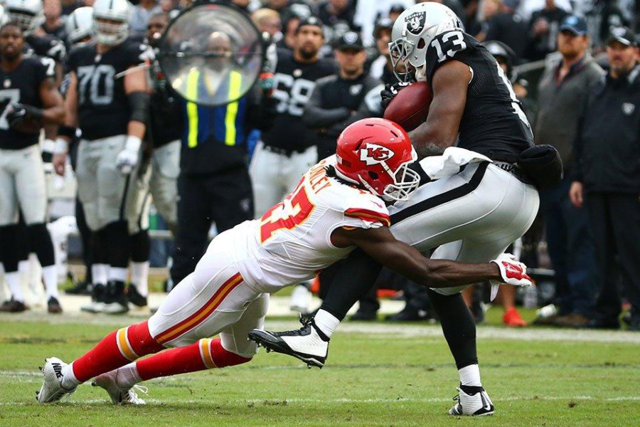 tempChiefsvsRaiders_GameAction65--nfl_mezz_1280_1024