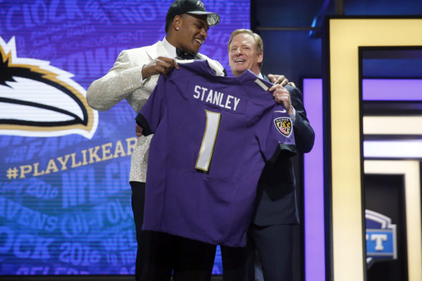 Notre Dames Ronnie Stanley poses for photos with NFL commissioner Roger Goodell after being selected by Baltimore Ravens as the sixth pick in the first round of the 2016 NFL football draft, Thursday, April 28, 2016, in Chicago. (AP Photo/Charles Rex Arbogast)