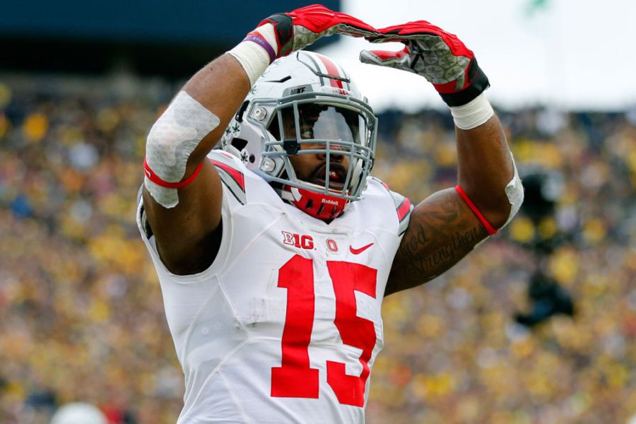 Ohio-State-Buckeyes-running-back-Ezekiel-Elliott-