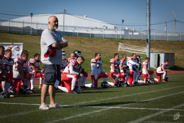 Минута молчания в честь Бадди Райана во время матча «Рэбелс» – «Спартанцы», 3 июля 2016. Фото: Михаил Клавиатуров (First & Goal)