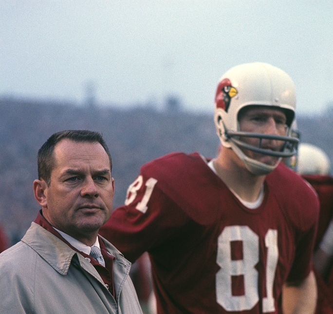 Football: St. Louis Cardinals head coach Charley Winner on sidelines with Jackie Smith (81) during game vs Dallas Cowboys at Cotton Bowl Stadium. Dallas, TX 12/4/1966 CREDIT: Neil Leifer (Photo by Neil Leifer /Sports Illustrated/Getty Images) (Set Number: X12078 TK1 )