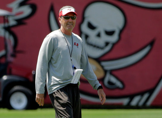 29-dirk-koetter-tampa-bay-buccaneers_pg_600