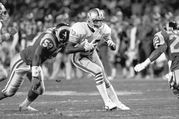 San Francisco 49ers v Los Angeles Rams