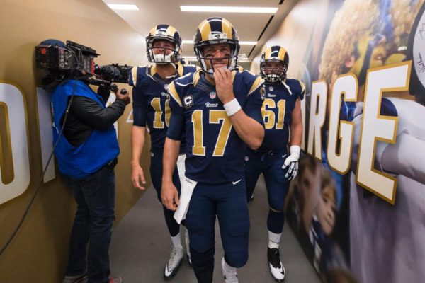 temp_rt10327-nfl_mezz_1280_1024