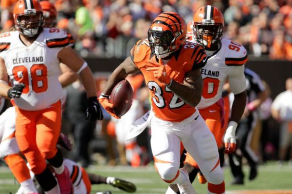 102316-jeremy-hill-bengals-vadapt-767-high-52