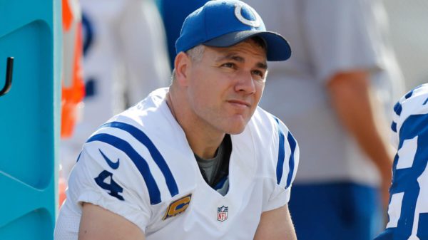 adam-vinatieri-on-a-cooler-jimsteve-usat_